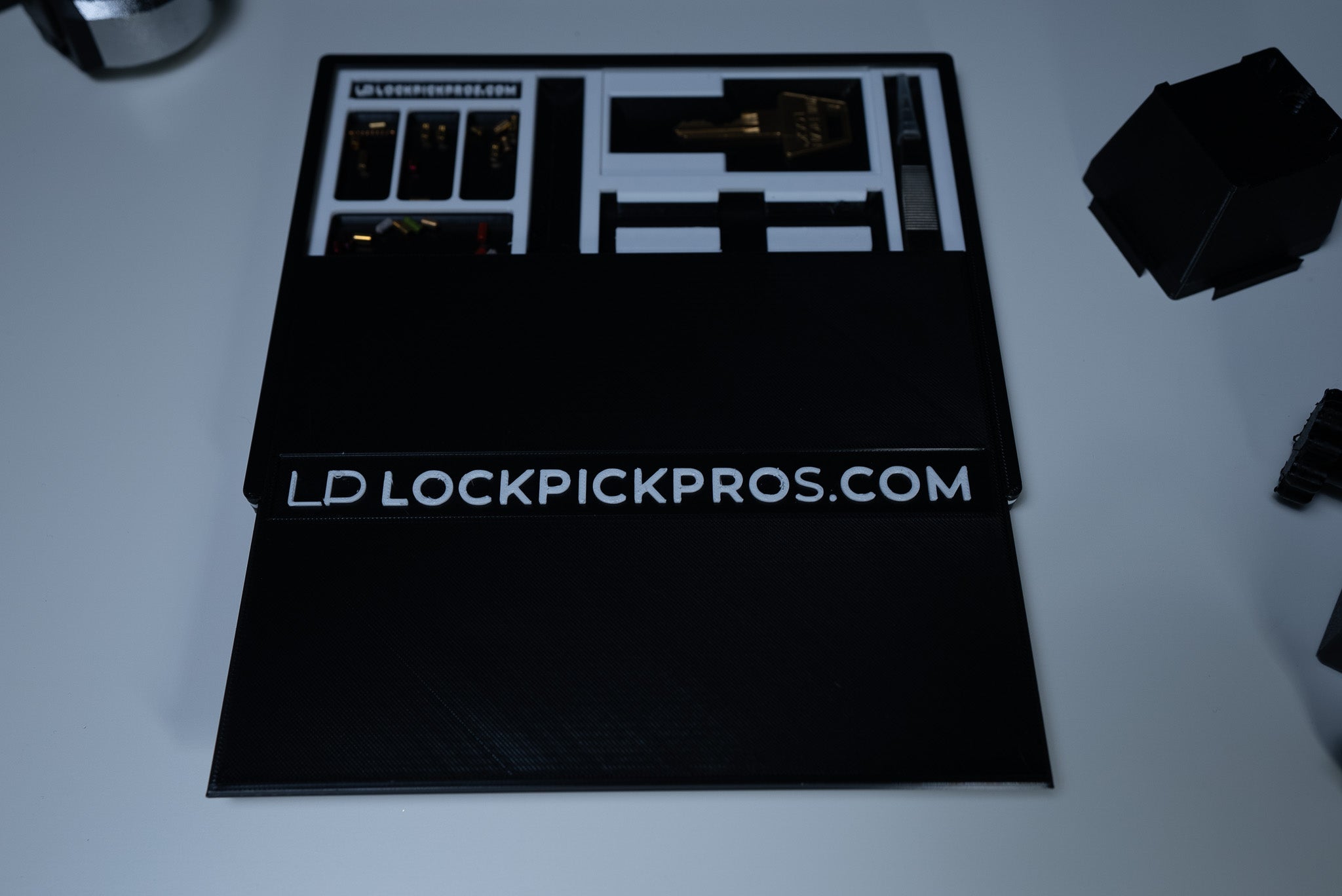 thumbnail image 2 of ETech4US Lock Pinning Tray Workstation – Locksport Locksmith Padlock Pin Holder – Made In UK 2 of 5